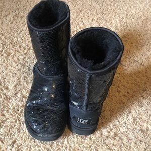 UGG short sparkle Boots
